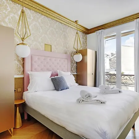 Pick A Flat'S Apartements In Champs Elysees - Rue Du Colisee * Paris