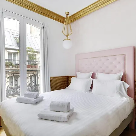 Pick A Flat'S Apartements In Champs Elysees - Rue Du Colisee Apartment